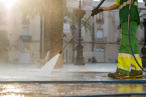 Professional Pressure Washing Services in Iraan, TX